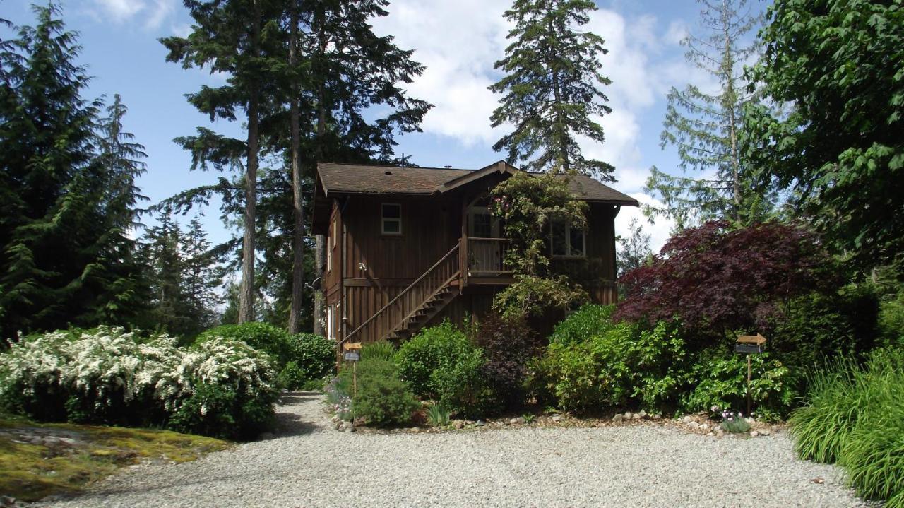 Secret Cove Cottage Suites Halfmoon Bay Esterno foto