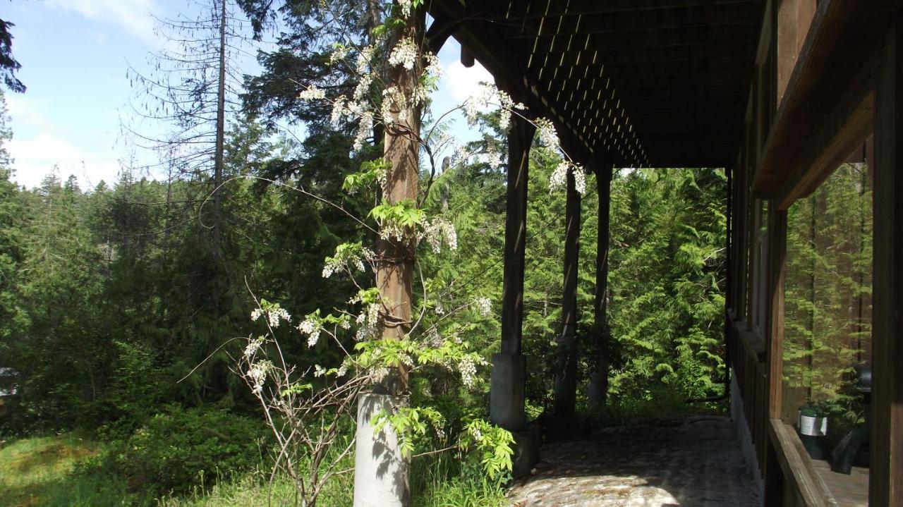 Secret Cove Cottage Suites Halfmoon Bay Esterno foto