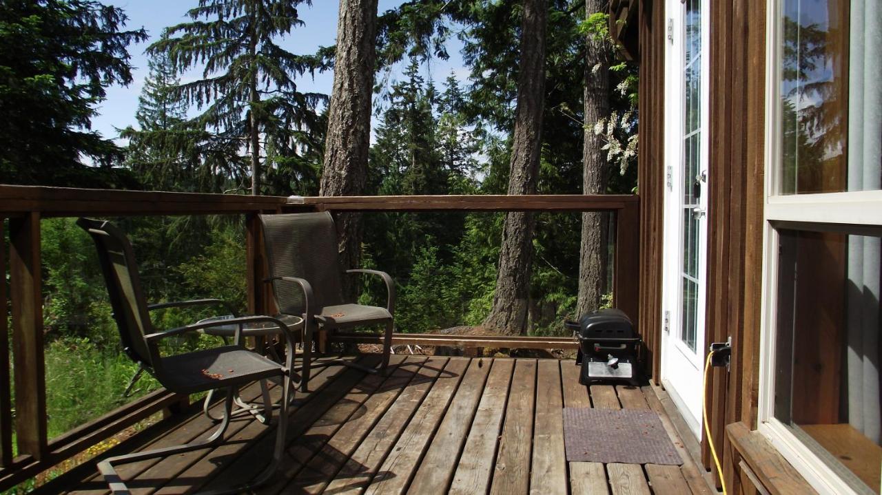 Secret Cove Cottage Suites Halfmoon Bay Esterno foto