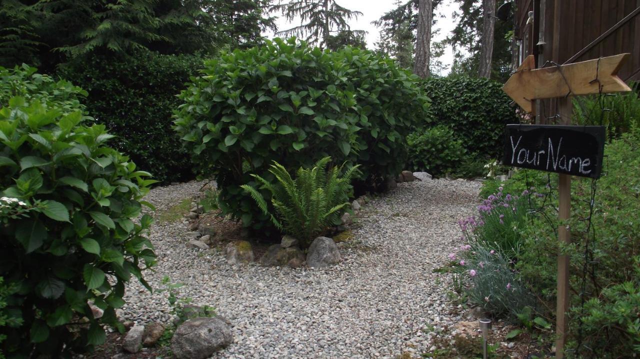 Secret Cove Cottage Suites Halfmoon Bay Esterno foto
